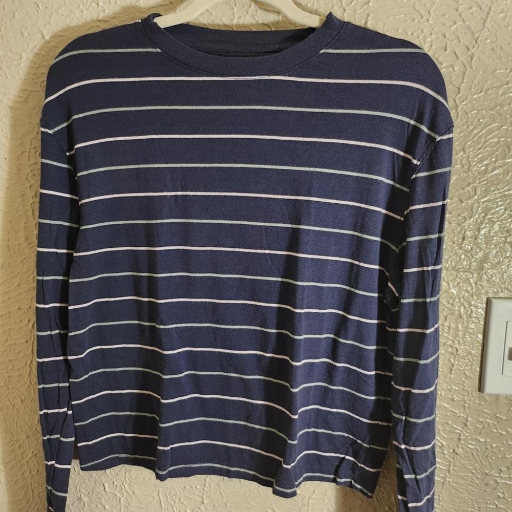 NAVY AND WHITE STRIPED LONG SLEEVE SHIRT